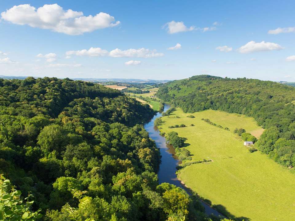 Scenic South Wales (Hotel) - 3 days - On The Go Tours - England - Image 3