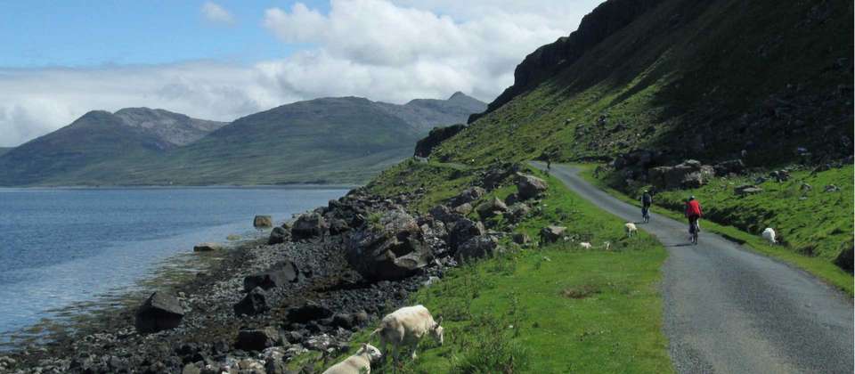 Scotland by Bike and Boat - Utracks - Scotland - Image 2