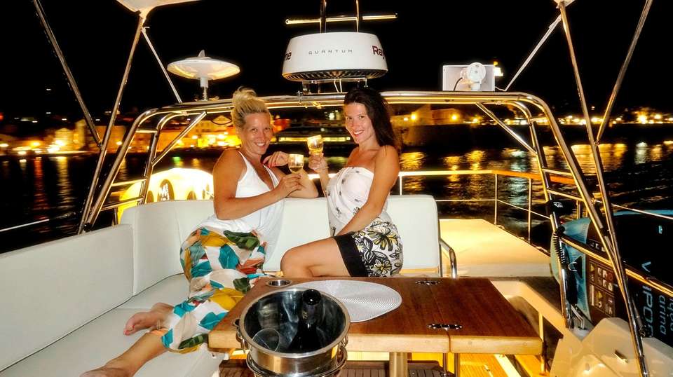 Seafront Villa & Yacht Cruise Combo Holiday - Korcula Adventures - Croatia