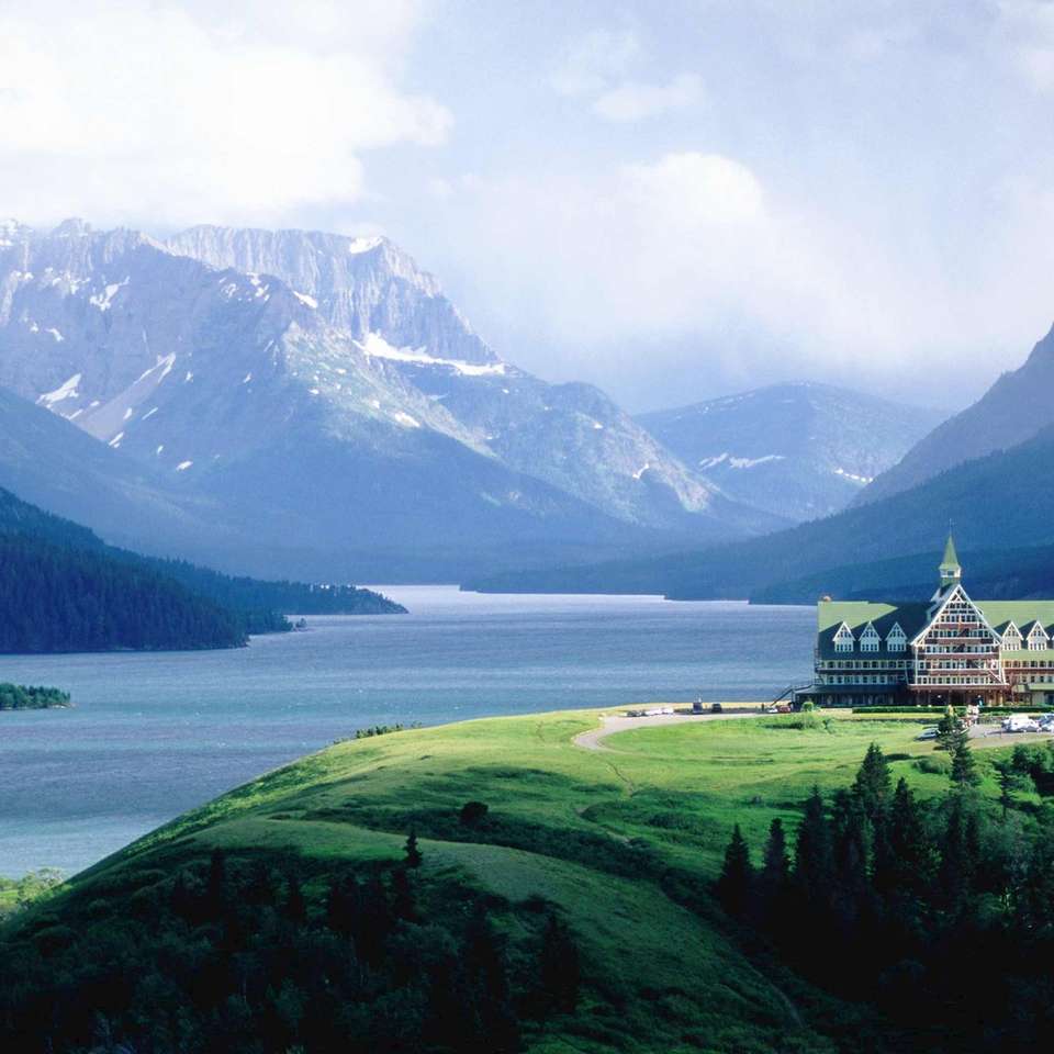 Secrets of the Rockies and Glacier National Park - Trafalgar - Canada - Image 5