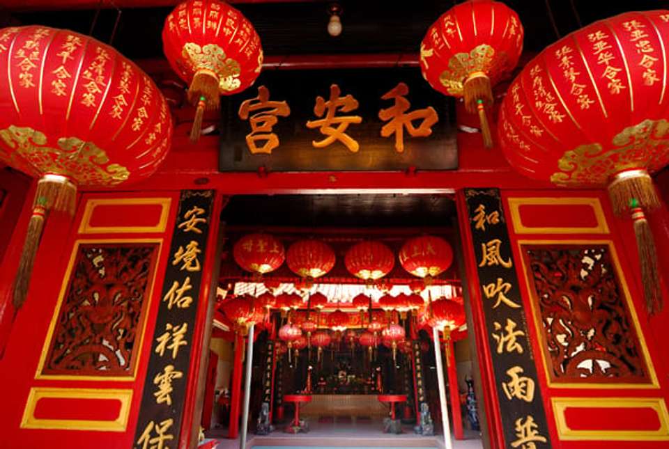 Secrets of the Silk Road (4-5 Star) - 14 days - On The Go Tours - China - Image 2