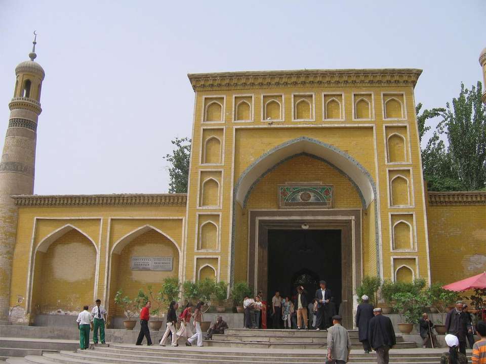 Secrets of the Silk Road (4-5 Star) - 14 days - On The Go Tours - China - Image 9