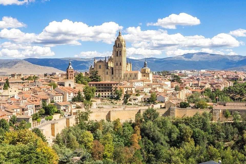 Segovia And Avila Day Trip From Madrid With Optional Gourmet Lunch - Vpt Tours - Spain - Image 8