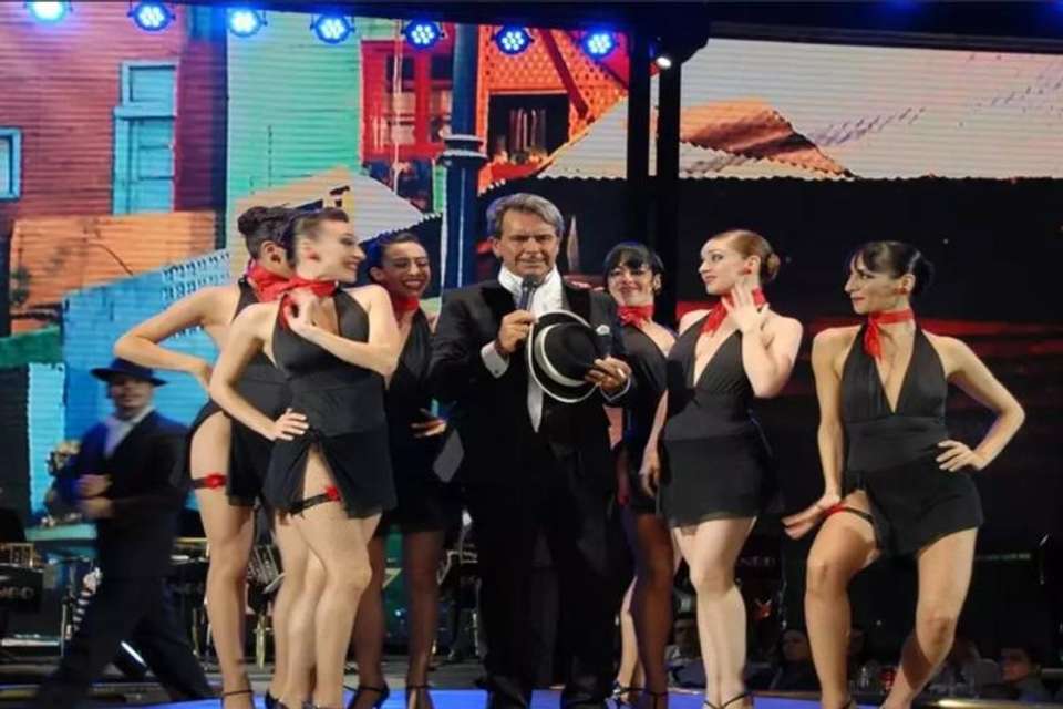 Señor Tango VIP Dinner & Tango Show - Tangol Tours - Argentina - Image 10