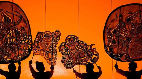 Shadow Puppet Making + Rolous Temple Tour From Siem Reap - March 2027