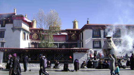 Image 3 of 3
