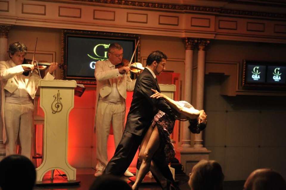 Shore Excursion: Gala Tango Dinner & Show - Tangol Tours - Argentina - Image 2