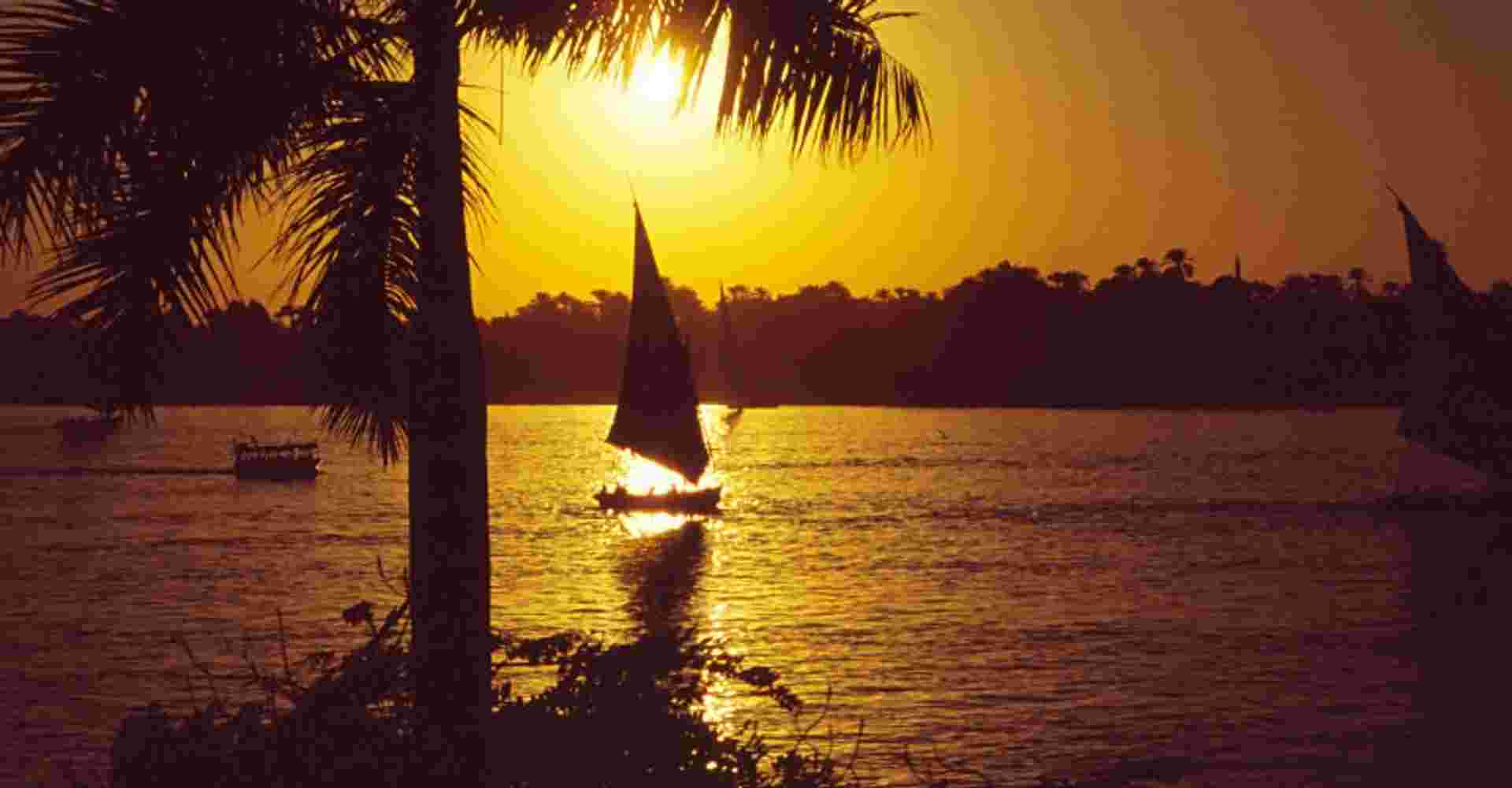 Short Felucca Trip on the Nile in Cairo