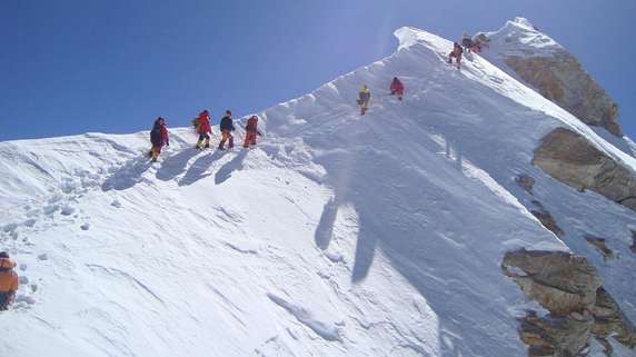 Image 4 of 4