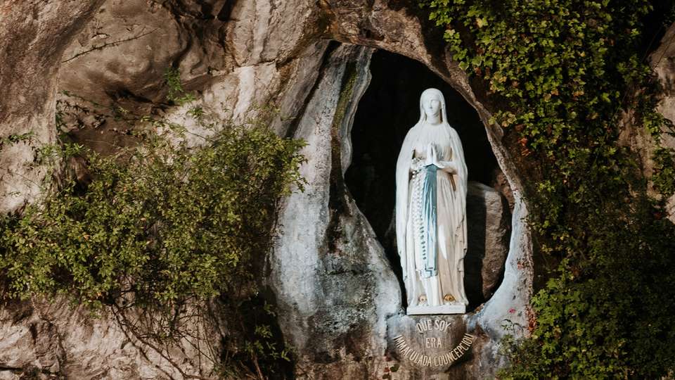 Shrines of France - Collette Tours - France - Image 3