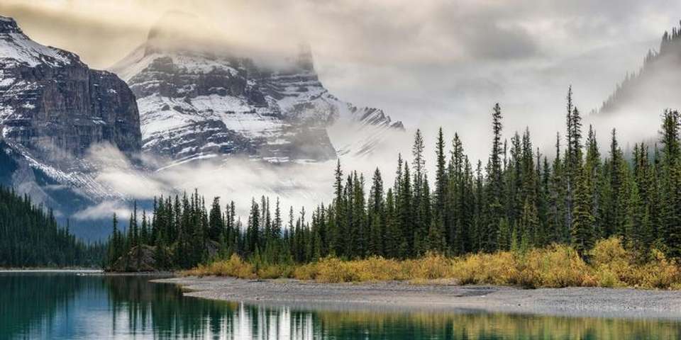 Signature: Canada's Rocky Mountains, Banff & Indigenous Traditions - G Adventures - Canada - Image 14