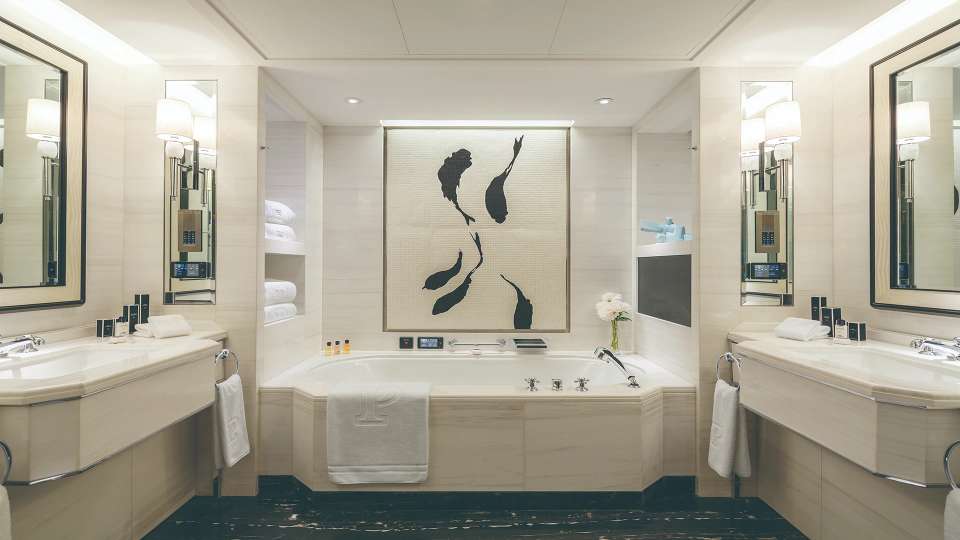 Signature: China from the Great Wall to Shangri-La - G Adventures - China - Image 9