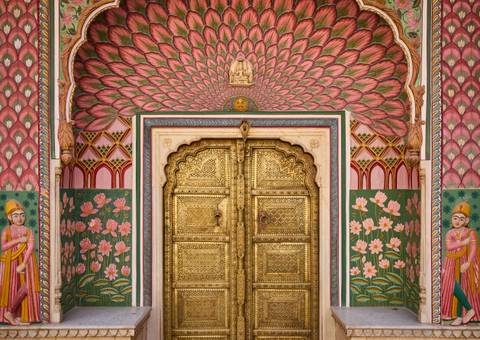 Asia Senior Travelers Tours: Signature India | The Realm Of Royals
