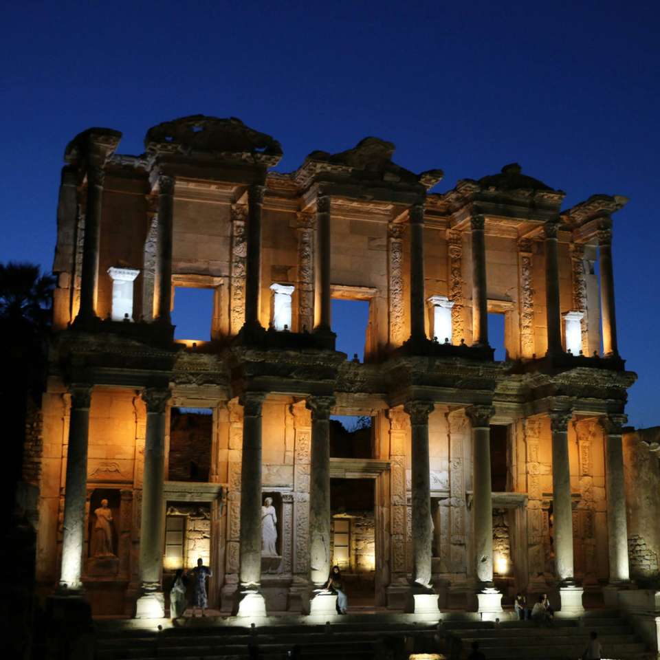 Image 17 of 19