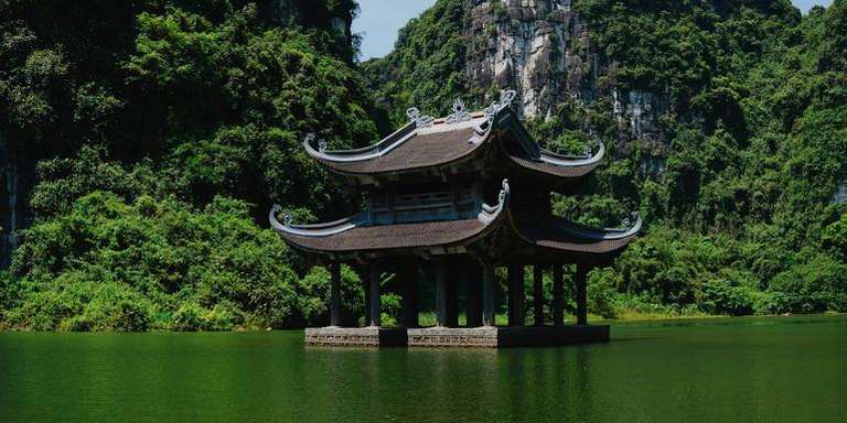 Signature: Vietnam from the Mekong Delta to Hanoi trip - alternative tour available