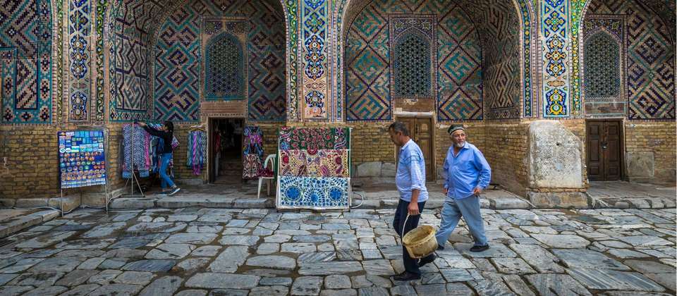 Silk Road to Samarkand via Kashgar - World Expeditions - China - Image 6