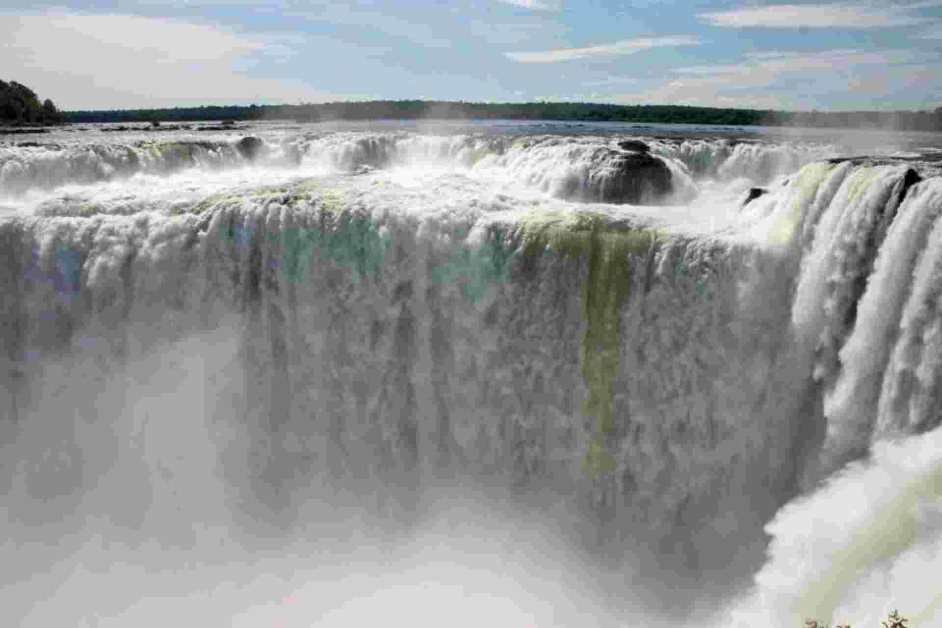 Small Group Iguazu Falls Argentina Side with optional Boat Ride