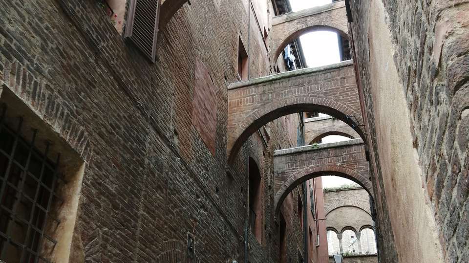 Siena City & Duomo Walking Tour - Tuscan Escapes - Italy - Image 6