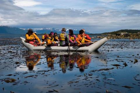Small Group Ushuaia National Park With Trekking & Canoes Tour - Fall Tours