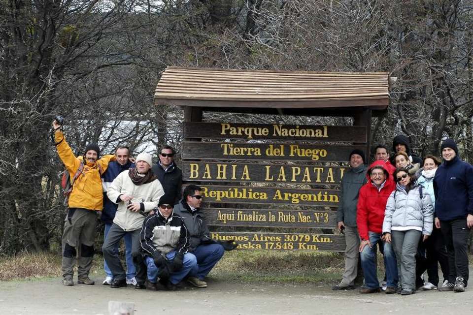Small Group Ushuaia National Park with Trekking & Canoes Tour - Tangol Tours - Argentina - Image 10