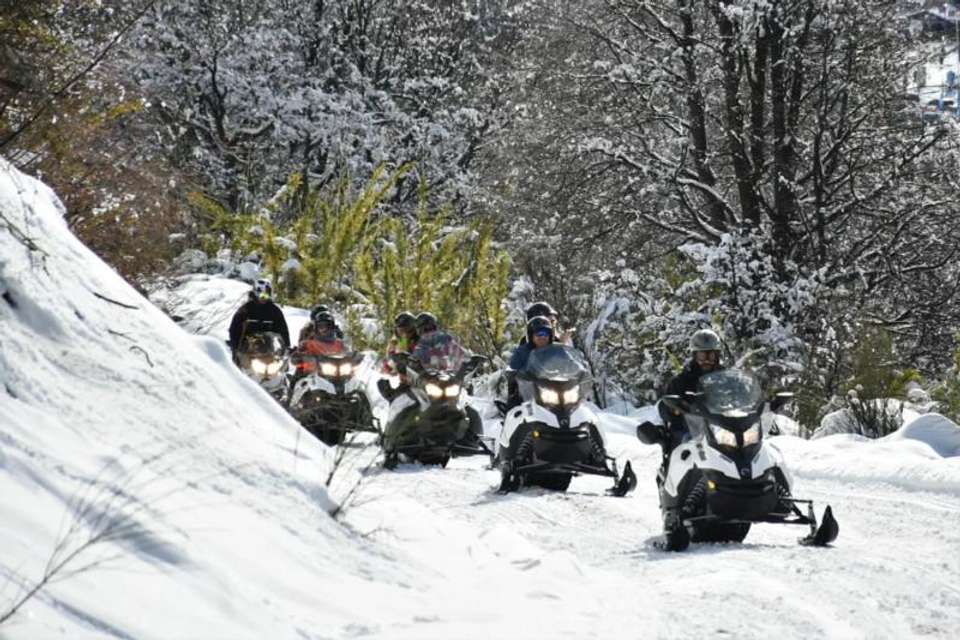Snow Adventure at La Cueva Catedral - Tangol Tours - Argentina - Image 4