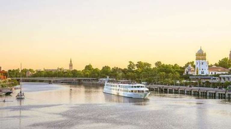 Solar Eclipse of 12 August 2026: Unforgettable Cruise through Andalusia for an Exceptional Celestial Spectacle (port-to-port cruise) trip - alternative tour available