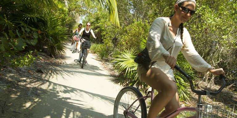 Solo-ish Belize trip - alternative tour available
