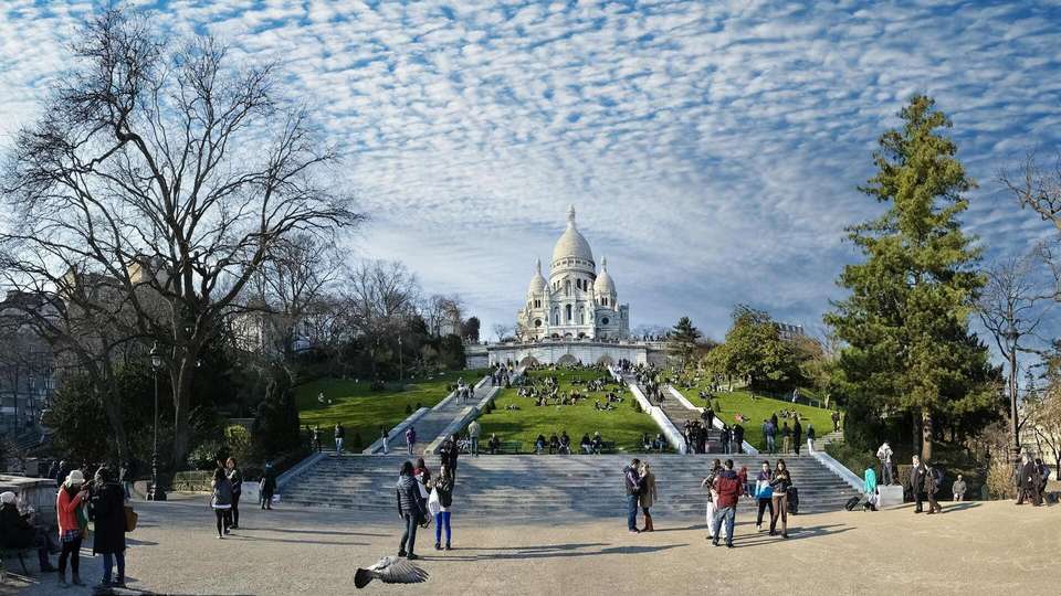 Solo Lite Best of Britain Ireland France & Italy - Indus Travels - France - Image 9