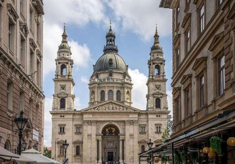 Solo Lite Vienna to Dubrovnik Adventure - Indus Travels - Austria - Image 7
