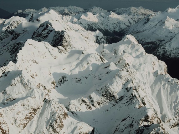 Image 4 of 11