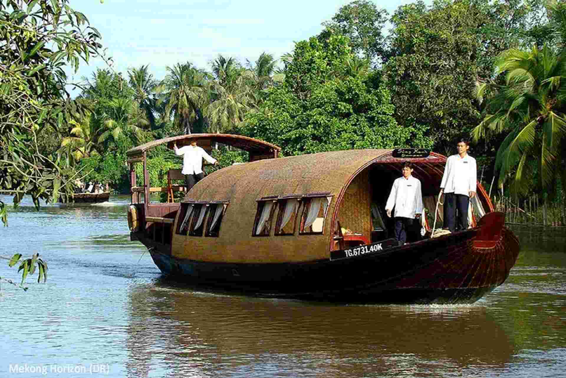 Song Xanh Sampan Mekong Cruise 2 Days 1 Night