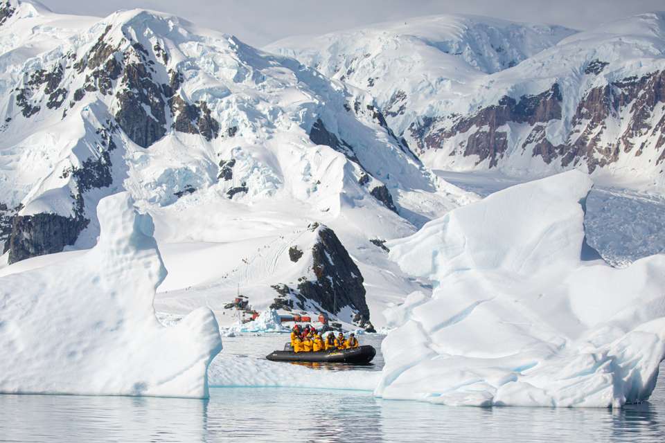 South Georgia and Antarctic Peninsula: Penguin Safari - Exodus Adventure Travels - Argentina - Image 15