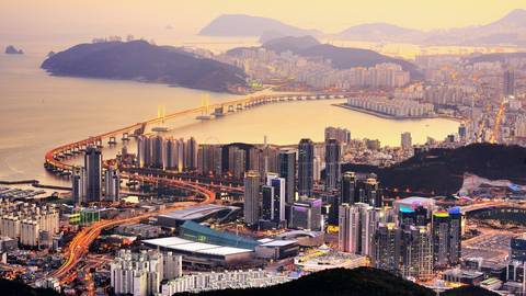 Osaka Local Culture Tour: South Korea And Feudal Japan