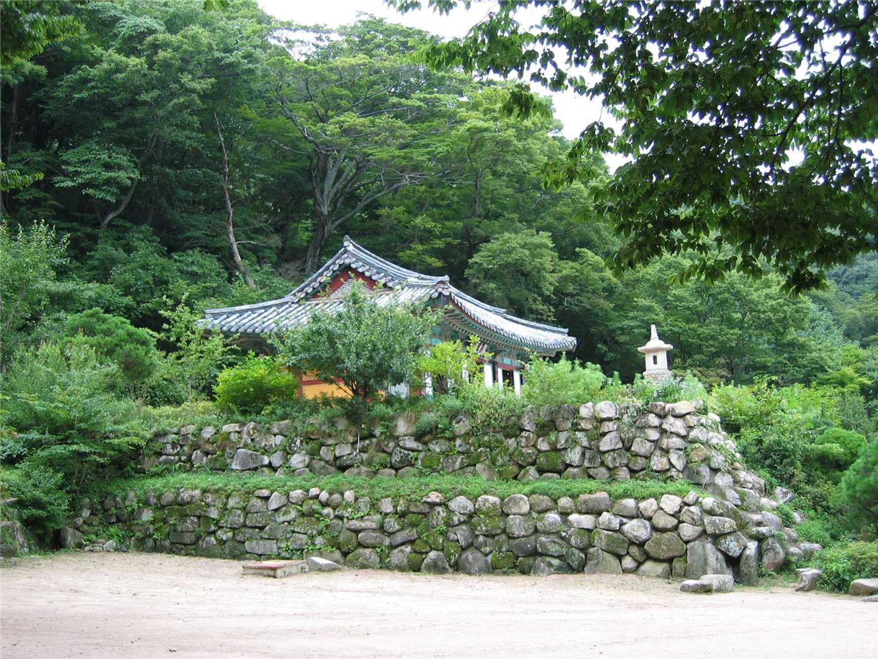 Image 1 of 5