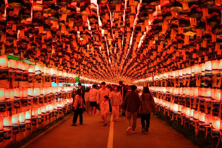 Seoul Explorer Tour: South Korea Golden Route 8D/7N