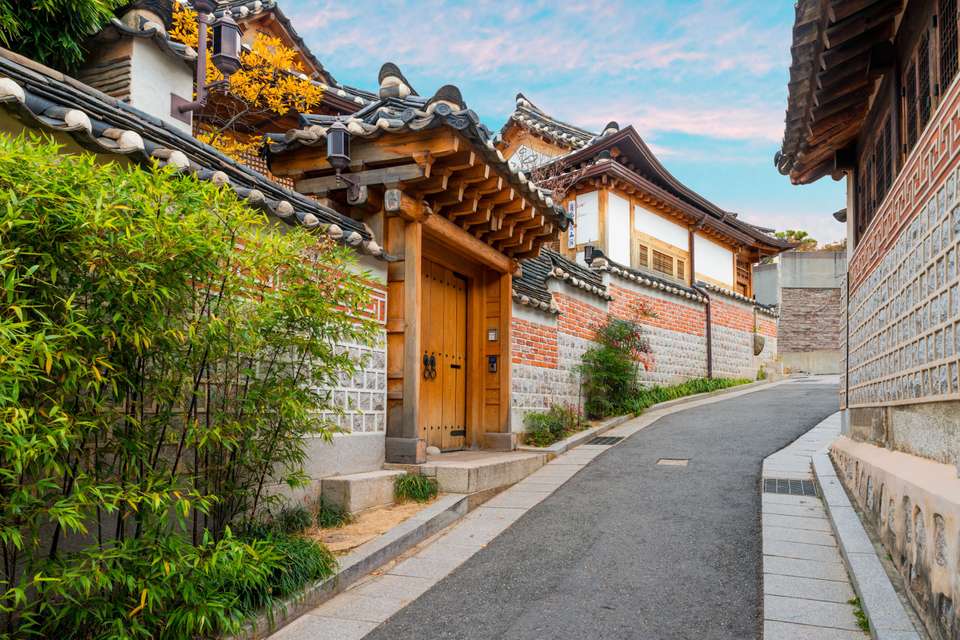 South Korea Highlights Tour - Tweet World Travel - South Korea - Image 4