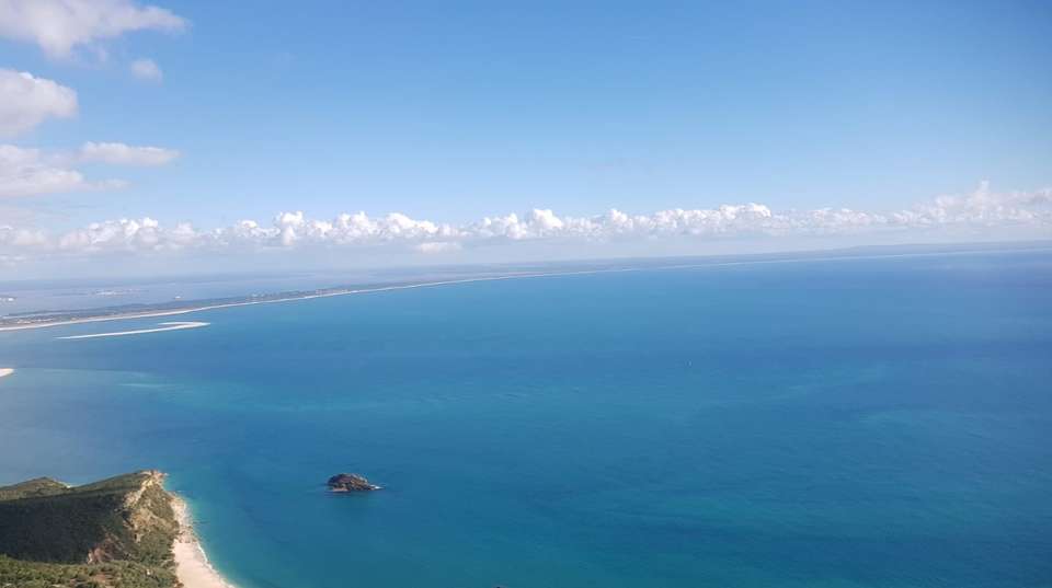 South of Lisbon’s Wonders – Arrabida, Wine & Tile Tour - Wonder Van - Portugal