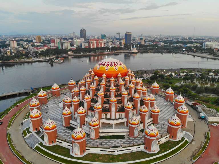 South Sulawesi Discovery - 6 days trip - alternative tour available