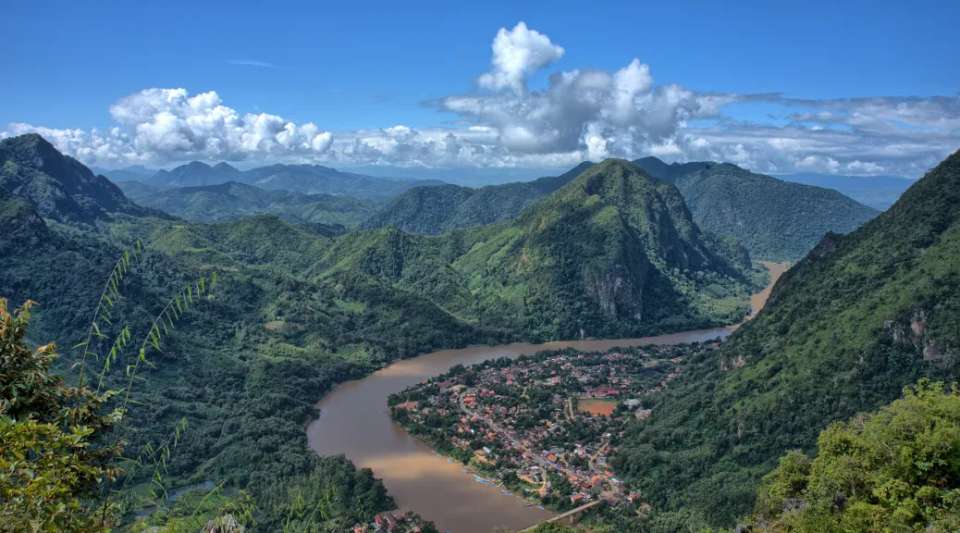 Southeast Asia: Bangkok, Laos & The Cardamom Mountains - G Adventures - Cambodia - Image 16