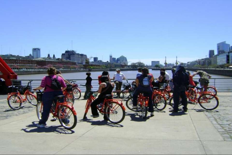 Southern Neighborhoods Bicycle Tour - Tangol Tours - Argentina - Image 6