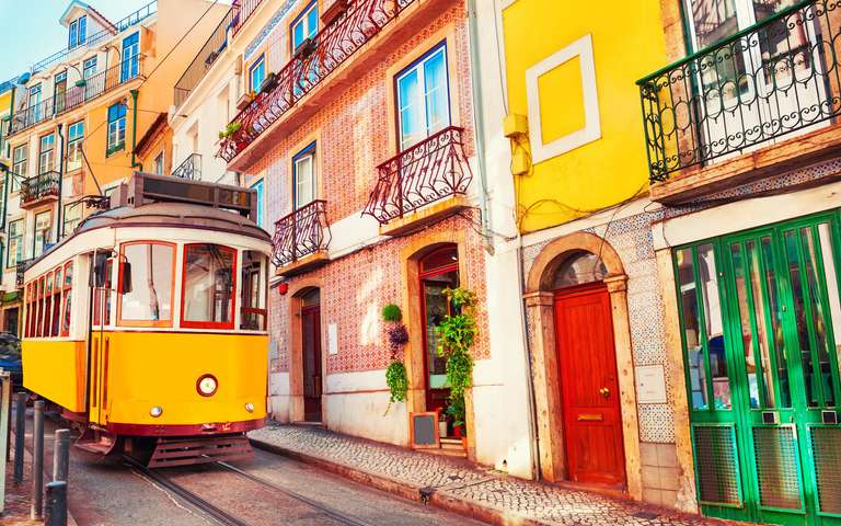 Lisbon Sightseeing Tour: Southern Portugal