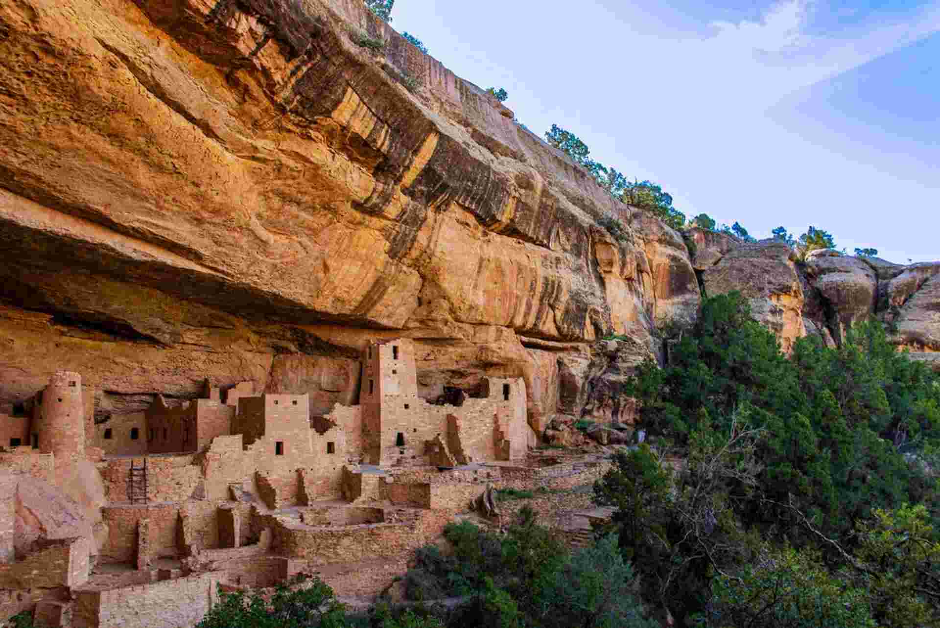 Southwest USA Canyons & Cultures