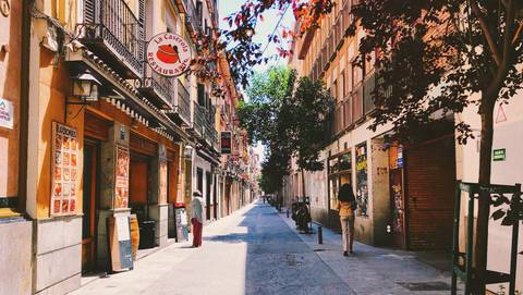 Europe Guided And Escorted Tours: Spain & Portugal: Tapas & Traditions