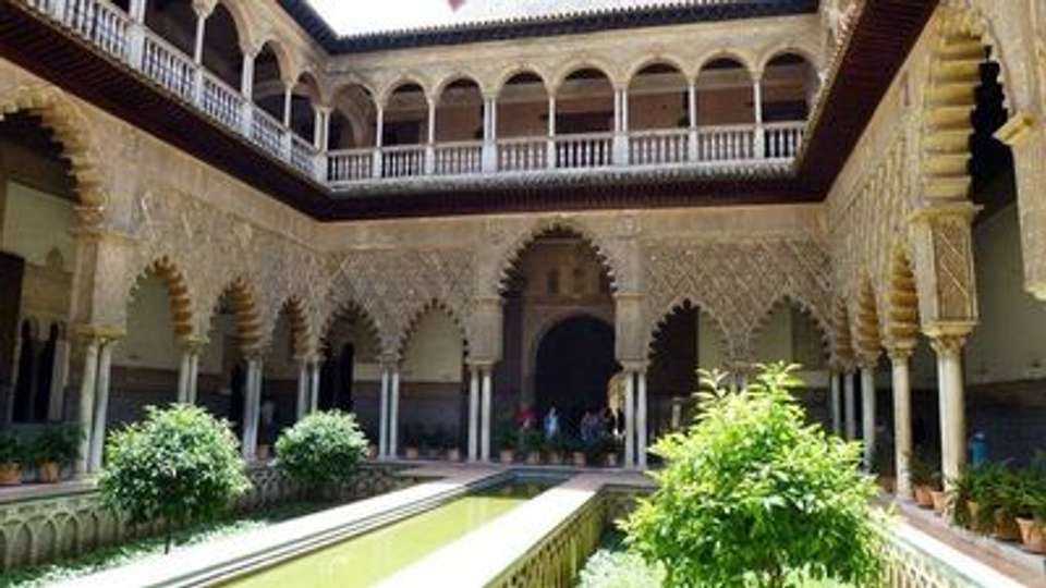 Spanish flavors and festivities, a cruise in the heart of Andalusia (port-to-port cruise) - Croisieurope - Spain - Image 3