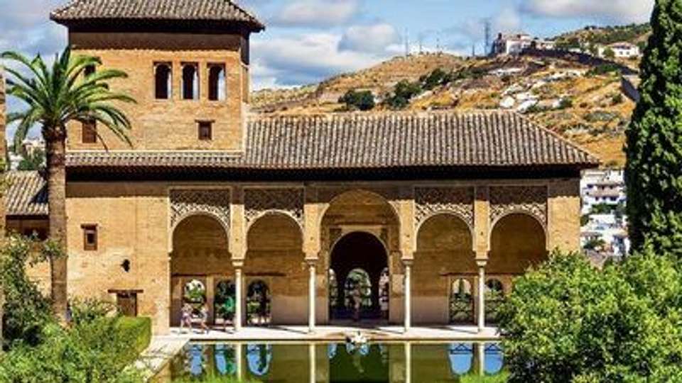 Spanish flavors and festivities, a cruise in the heart of Andalusia (port-to-port cruise) - Croisieurope - Spain - Image 6