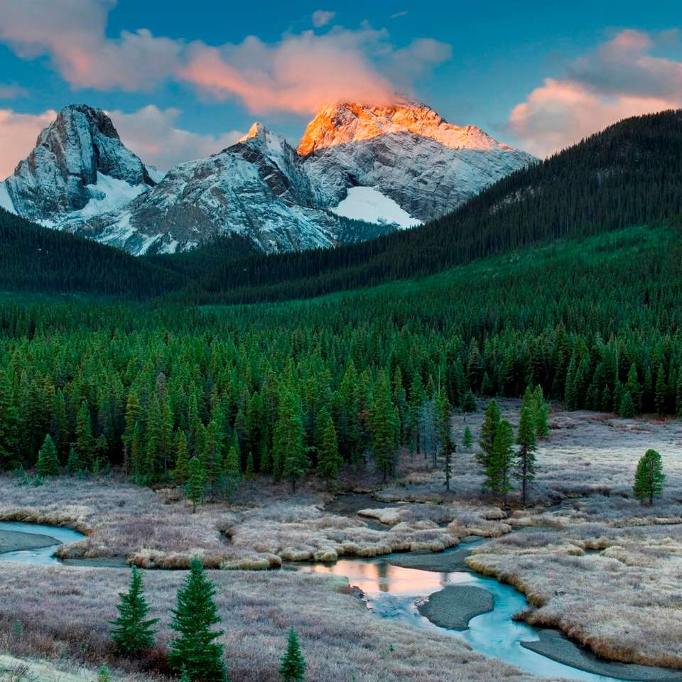 Spectacular Rockies and Glaciers of Alberta - Insight Vacations - Canada - Image 5