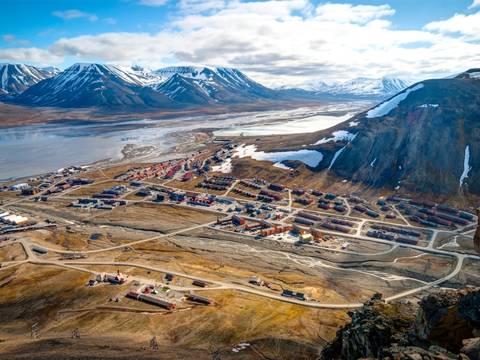 Scandinavia Travel Deals: Spectacular Svalbard - 6 Days