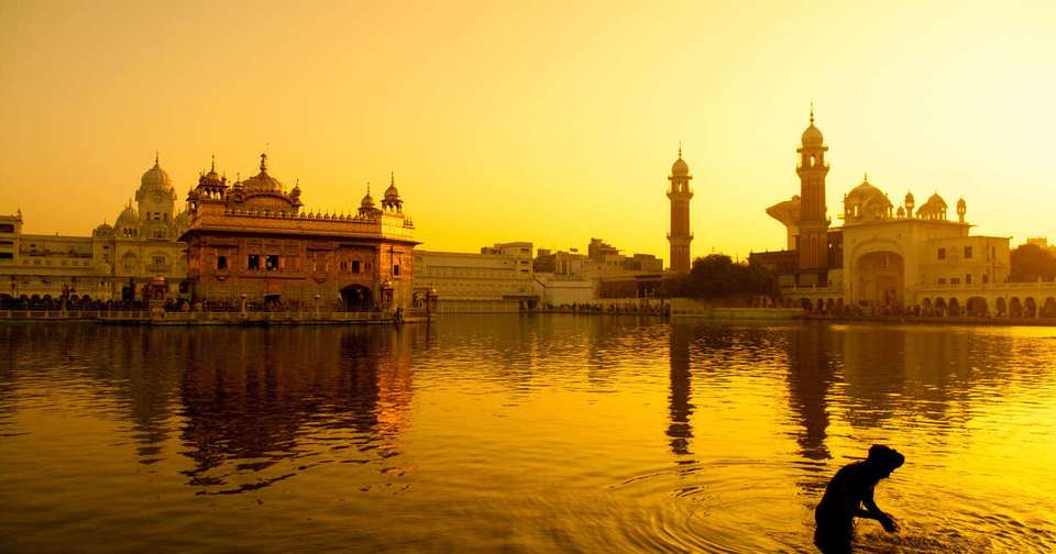 Spiritual India - Foothills of the Himalaya - Explore - India