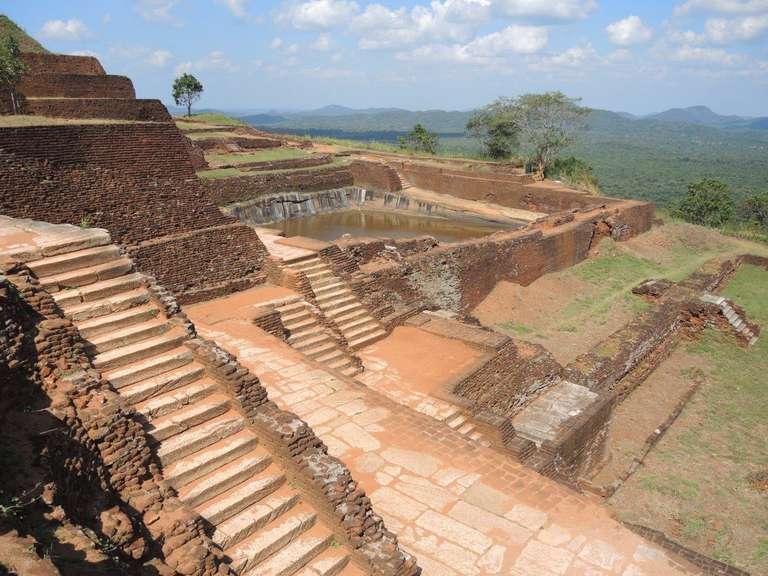 Negombo Active and outdoor Tour: Splendid Sri Lanka, Private Tour