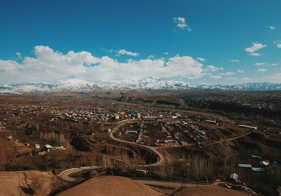 Image 2 of 6